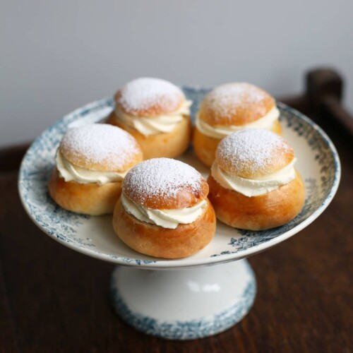 セムラ（Semla）