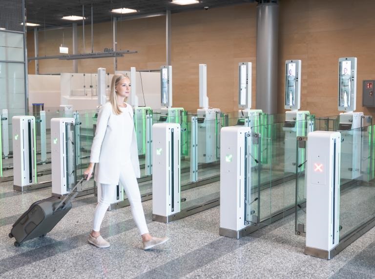 ヘルシンキ・ヴァンター空港のゲートのイメージ